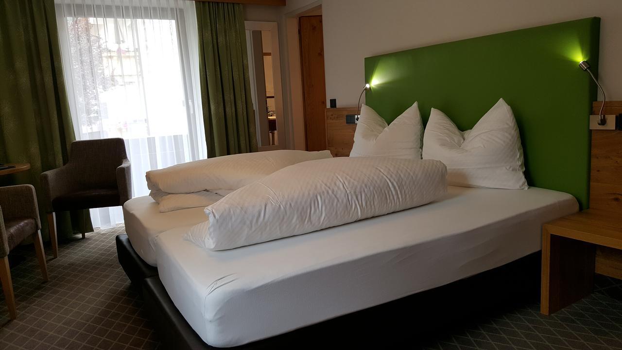 Hotel Mozart ランデック エクステリア 写真